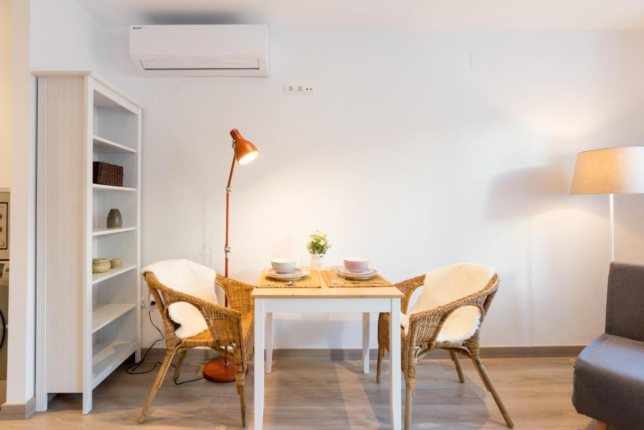 Urbe10 Atarazanas Premium Loft  Apartment Málaga Exterior foto